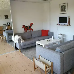  Lejlighed Hyggelig Med Terrasse Nær Centrum
